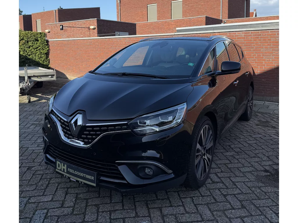 Renault Grand Sc&eacute;nic 1.3 TCe Initiale Paris